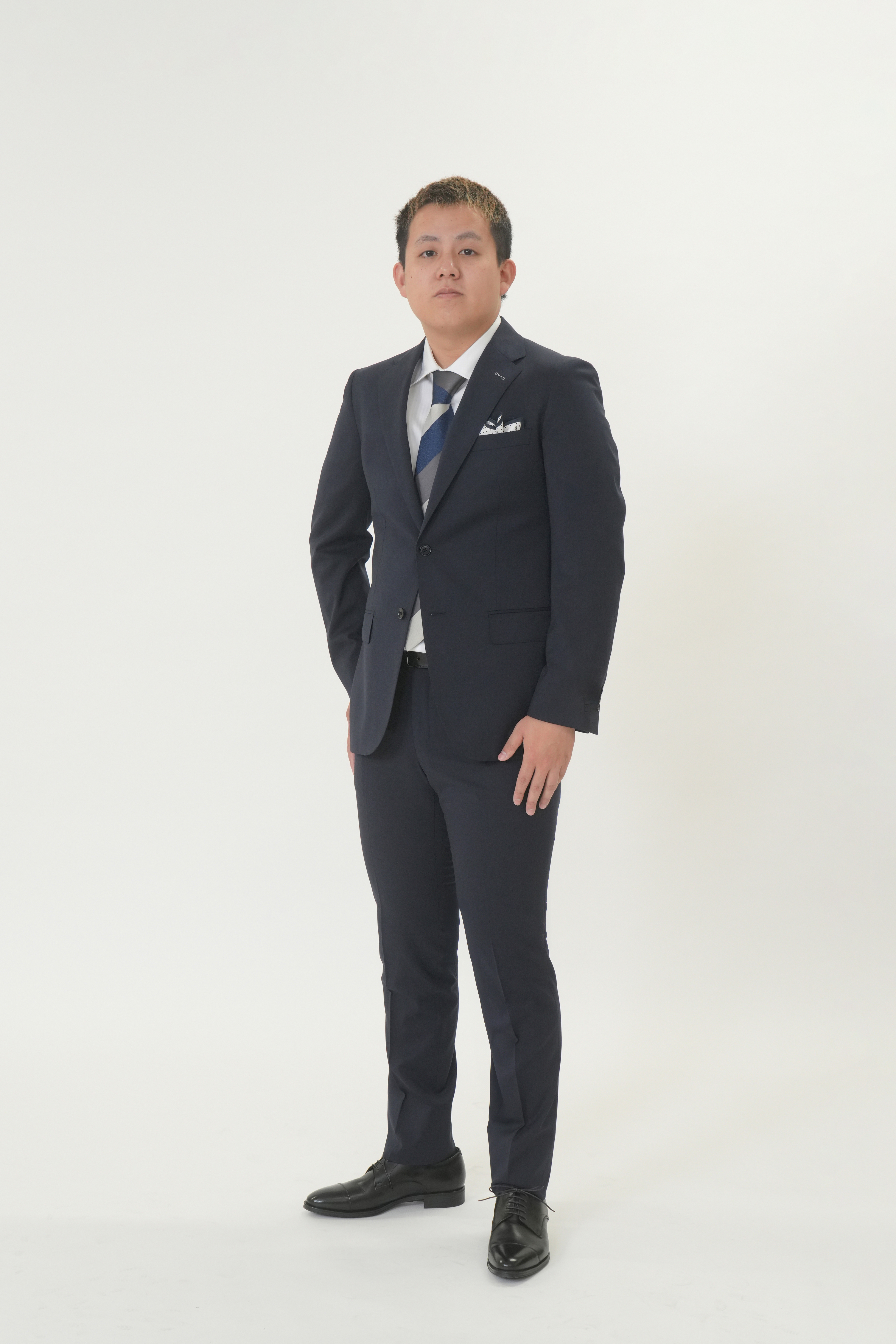 コーディネート全身画像