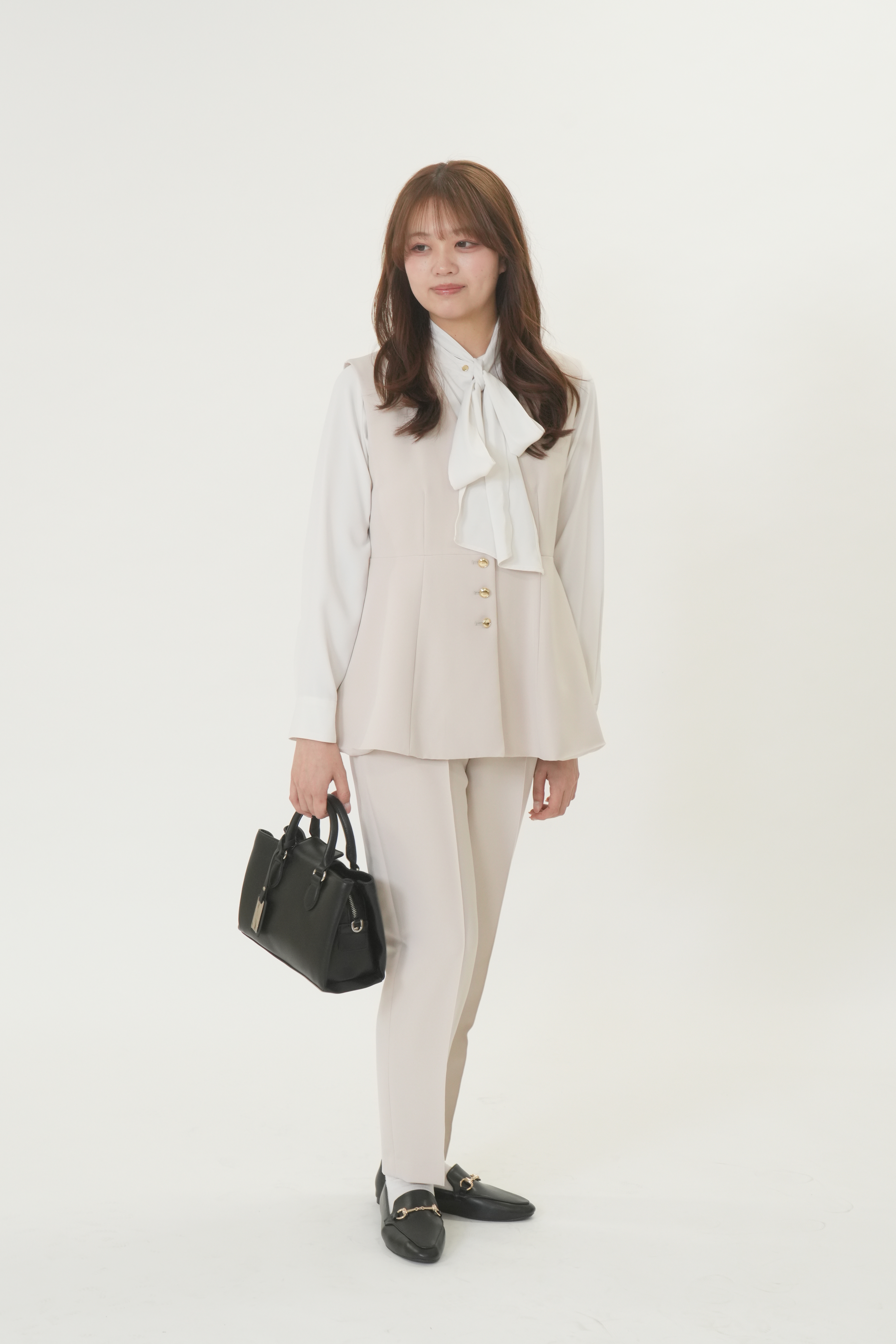 コーディネート全身画像